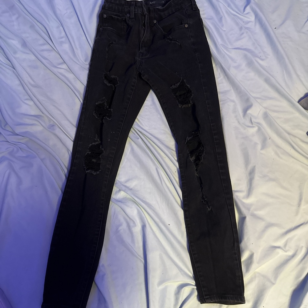 Women's Black Distressed Jeans